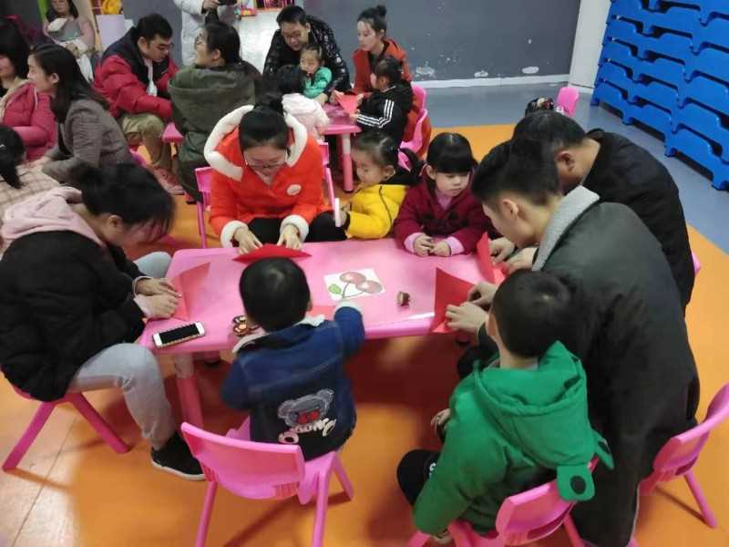 幼儿园2019年12年31日，'迎新年、庆元旦活动"